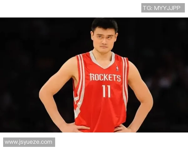 姚明助力快船管理团队新任秘书上任引发关注与期待 姚明助力快船管理团队新任秘书上任引发关注与期待