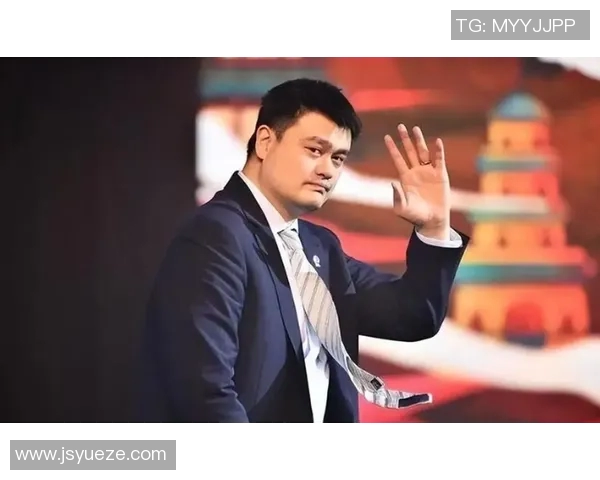 姚明挺身而出保护保安展现大爱精神引发社会热议 姚明挺身而出保护保安展现大爱精神引发社会热议