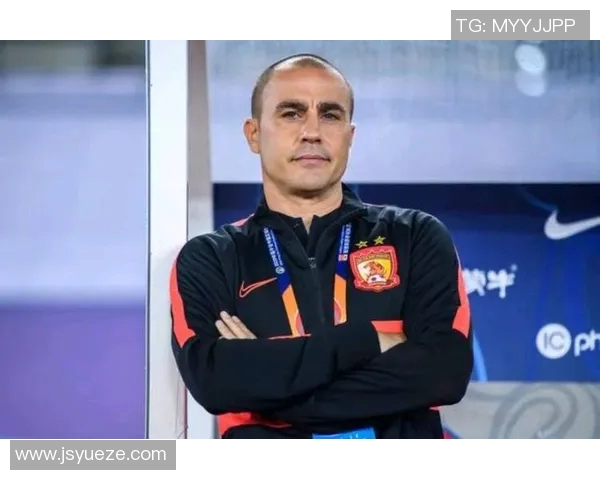 卡纳瓦罗与世界杯的辉煌岁月他为意大利足球铸就的传奇成就 卡纳瓦罗与世界杯的辉煌岁月他为意大利足球铸就的传奇成就