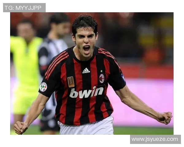 足球明星卡拉格的职业生涯与成就全解析 足球明星卡拉格的职业生涯与成就全解析